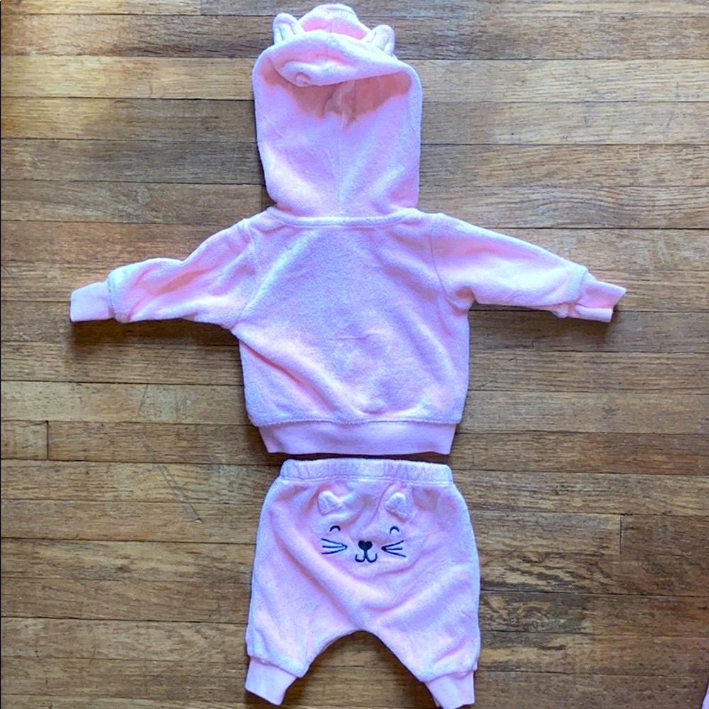 Carters newborn terry cloth outfit